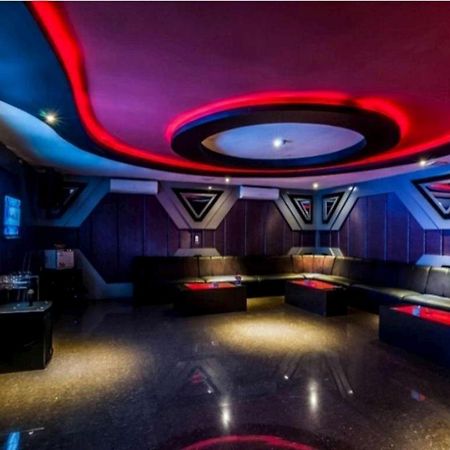 Claro Hotel Kendari Ngoại thất bức ảnh